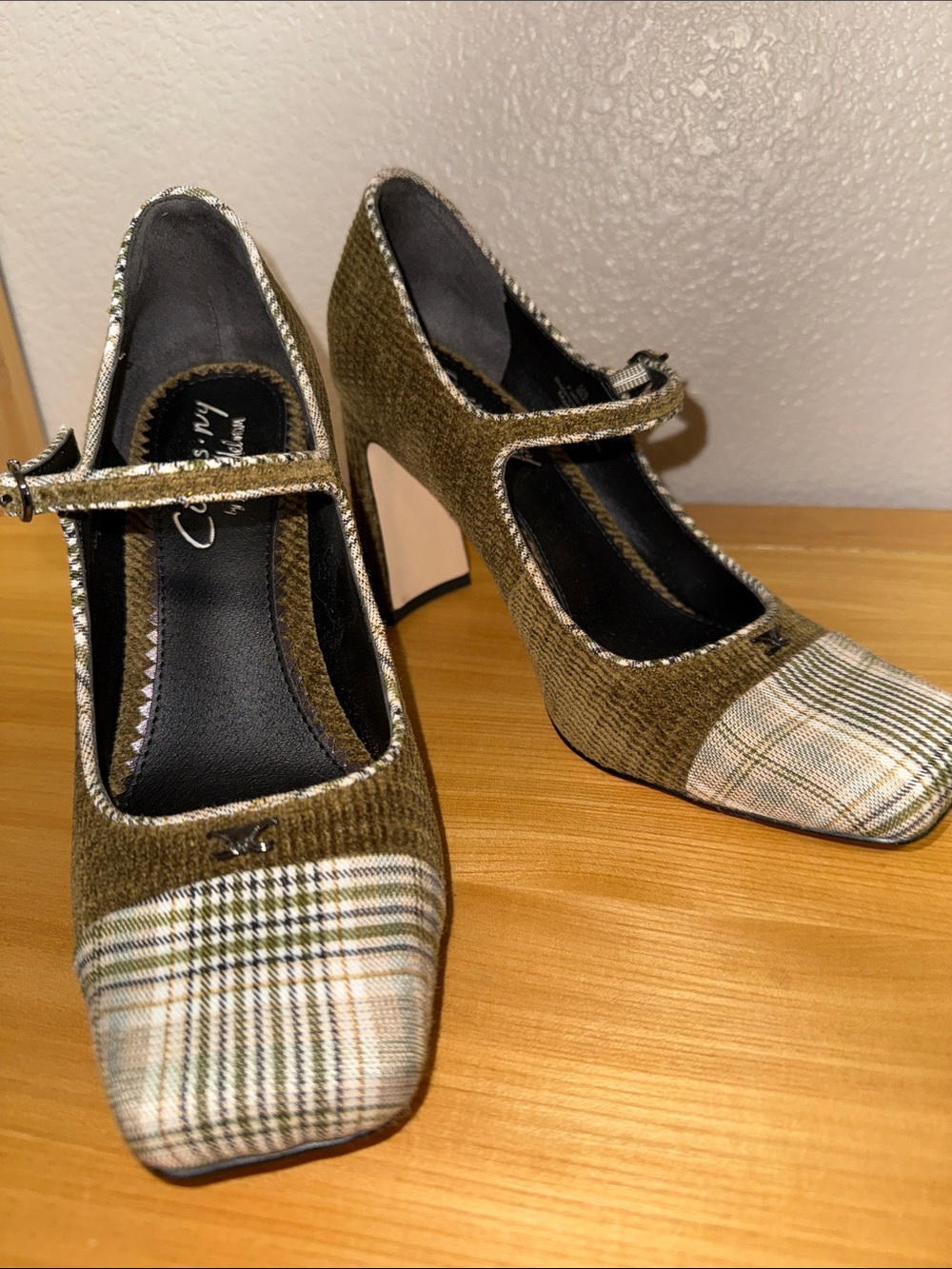 Circus NY by Sam Edelman “Elora” Square Toe Pump - Olive Green Corduroy 🫒 - Picture 4 of 12